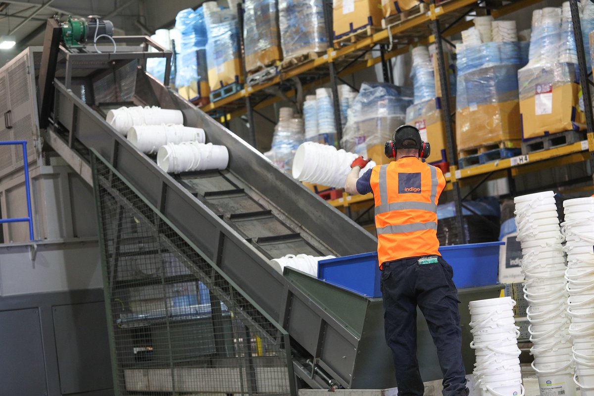 Indigo Environmental, Widnes, UK-based post-industrial plastics recycler, adds line for contaminated buckets and drums with capacity for 180 tonnes of material per week. Indigo says it is expanding after acquiring Three Counties Reclamation and winning new contracts. <a href="/IndigoEnv/">Indigo Environmental Group</a>