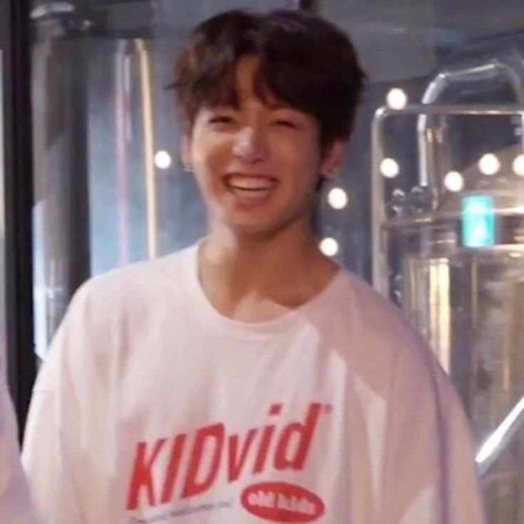 bts loves u. i love u.
