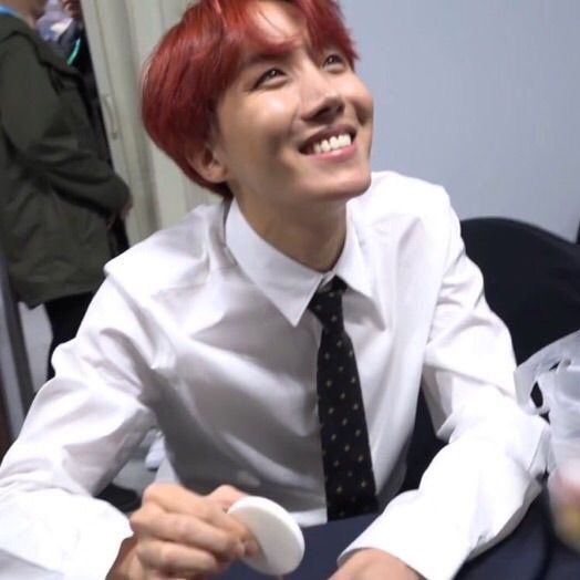 look at him hold his cotton pad with the biggest smile !!!  @BTS_twt