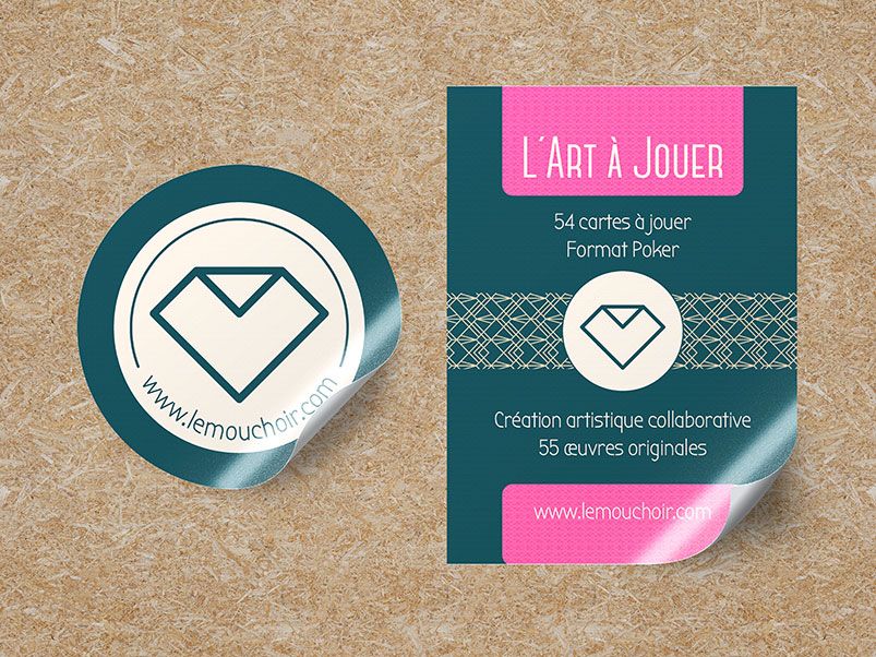 Ataldesign's tweet photo. Un projet très original que voici !
Suite à une très belle intiative du Mouchoir et de son projet "l'Art à Jouer", il m'a été demandé de créer l'habillage graphique d'une boîte de jeu de cartes.
https://t.co/ZJGDqcVUnX https://t.co/G4Hz5RWMu9