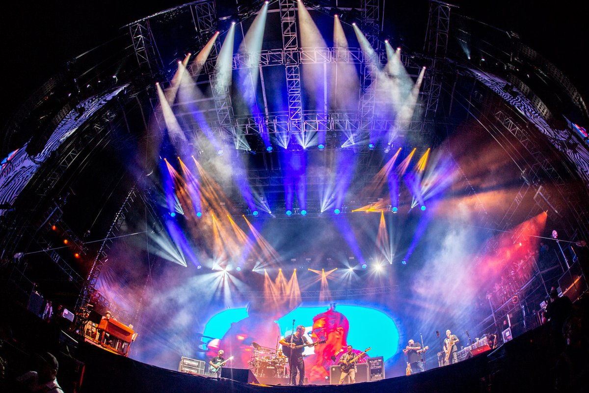 Dave Matthews Band tweet media