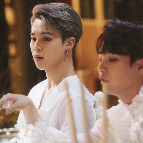 jiminthread's tweet photo. My fave music videos: thread
(In no order) https://t.co/WHzDzIdSbH