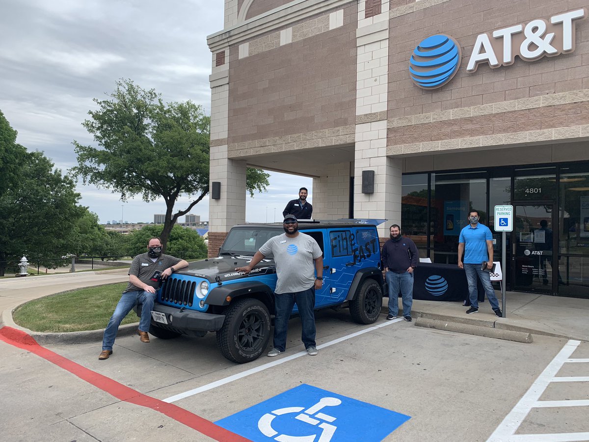 Nick Holland tweet media