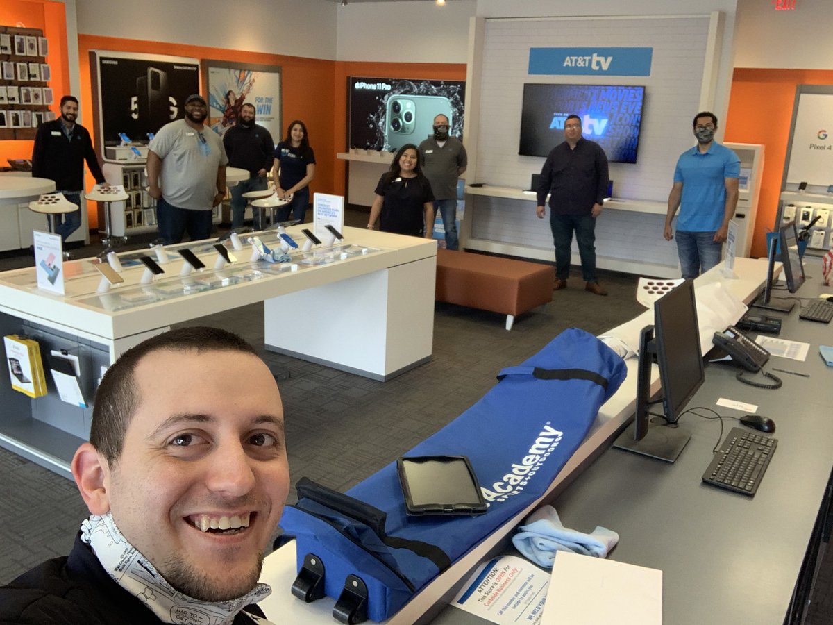 Nick Holland tweet media