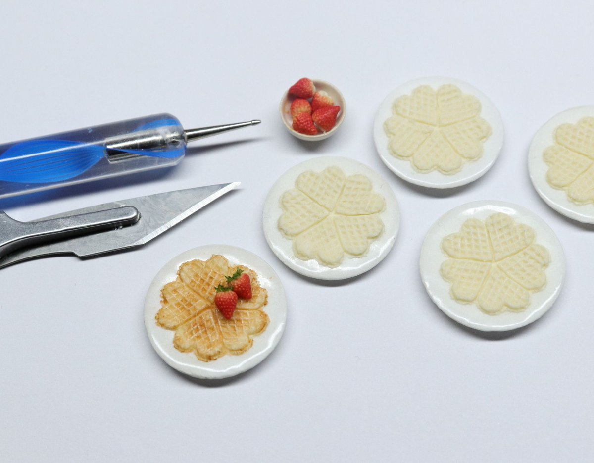 DH_Miniatures's tweet image. Tanja turns to her Mad Max gear
dollshouse.live/tanje-takes-to…