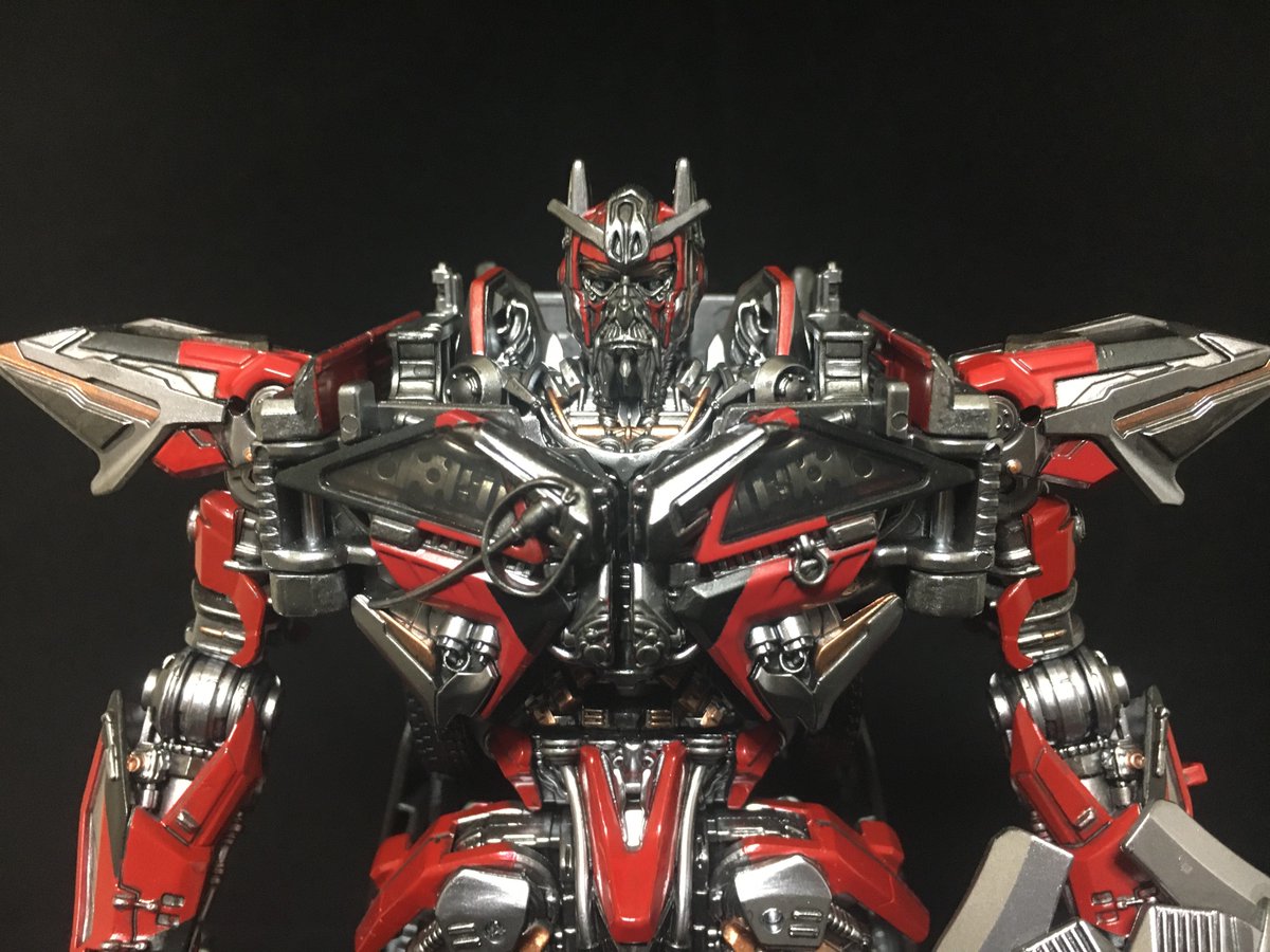tfkouichi's tweet photo. ssセンチネルプライム、進捗。

ウェザリング入れようか思案中。
このままでも良い気がする。

完全乾燥まで3日あるので、少し考えるか。

#transformers #sentinelprime #トランスフォーマー https://t.co/MGoW3bBeIT