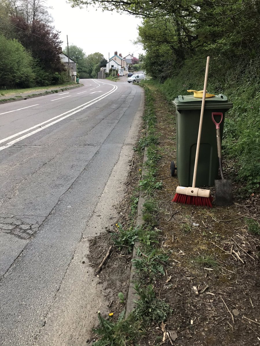 Sarah_Page_'s tweet photo. #LoveMyPavement   More pavement loving before work this morning!! https://t.co/XbmNFvQLGL