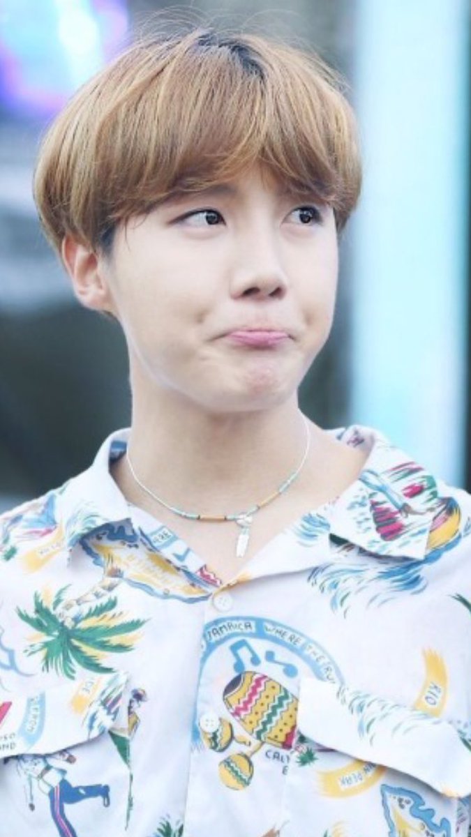 Hoseok = cutie babieee