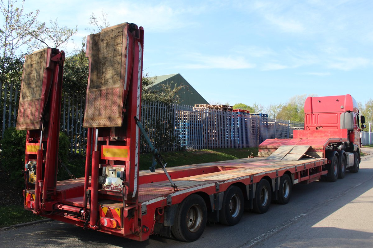 CJPteam's tweet photo. C J Pettitt Transport are proud to announce to opening of our new Specialist Trailer Rental Division! Wide range of Step Frame Machinery Carriers to Steel &amp; Alloy Bodied Tipping Trailers. #trailerhire #Specialisttrailers #Logistics #Steelscraphaulage #Construction #StaySafe https://t.co/pqU9kYQzxK