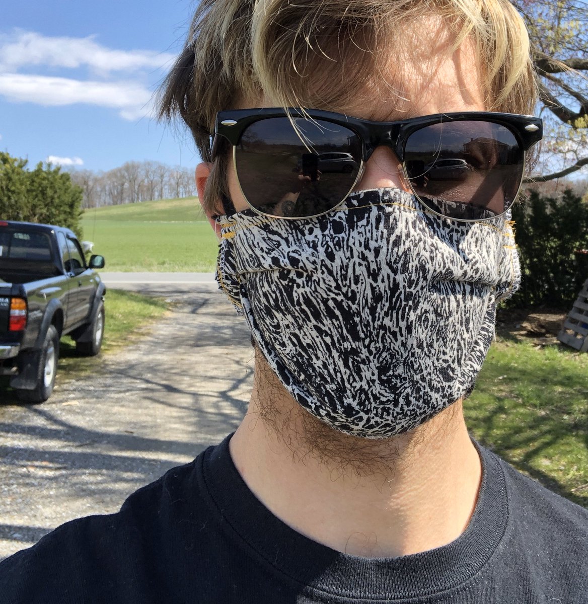 SpellRunnerNY's tweet photo. How y’all lookin out there? Stayin’ cool and shit? https://t.co/lV4RsUTO9v