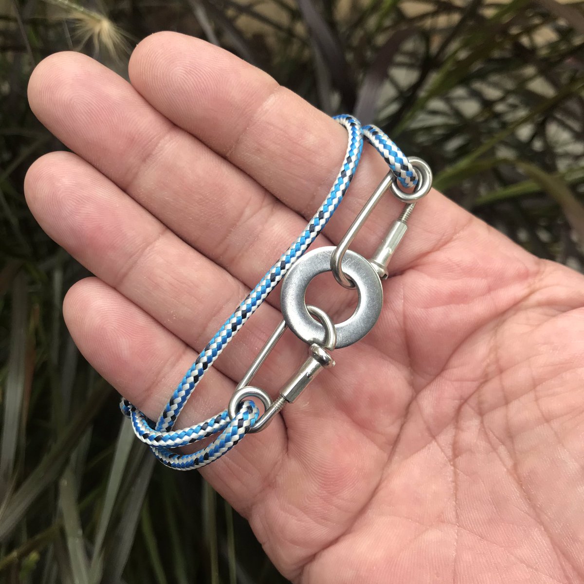 You won't be having a Blue Monday if you wear this! 😁 #mondaythoughts #bracelet #madefrimbicyclespokes #bicycle