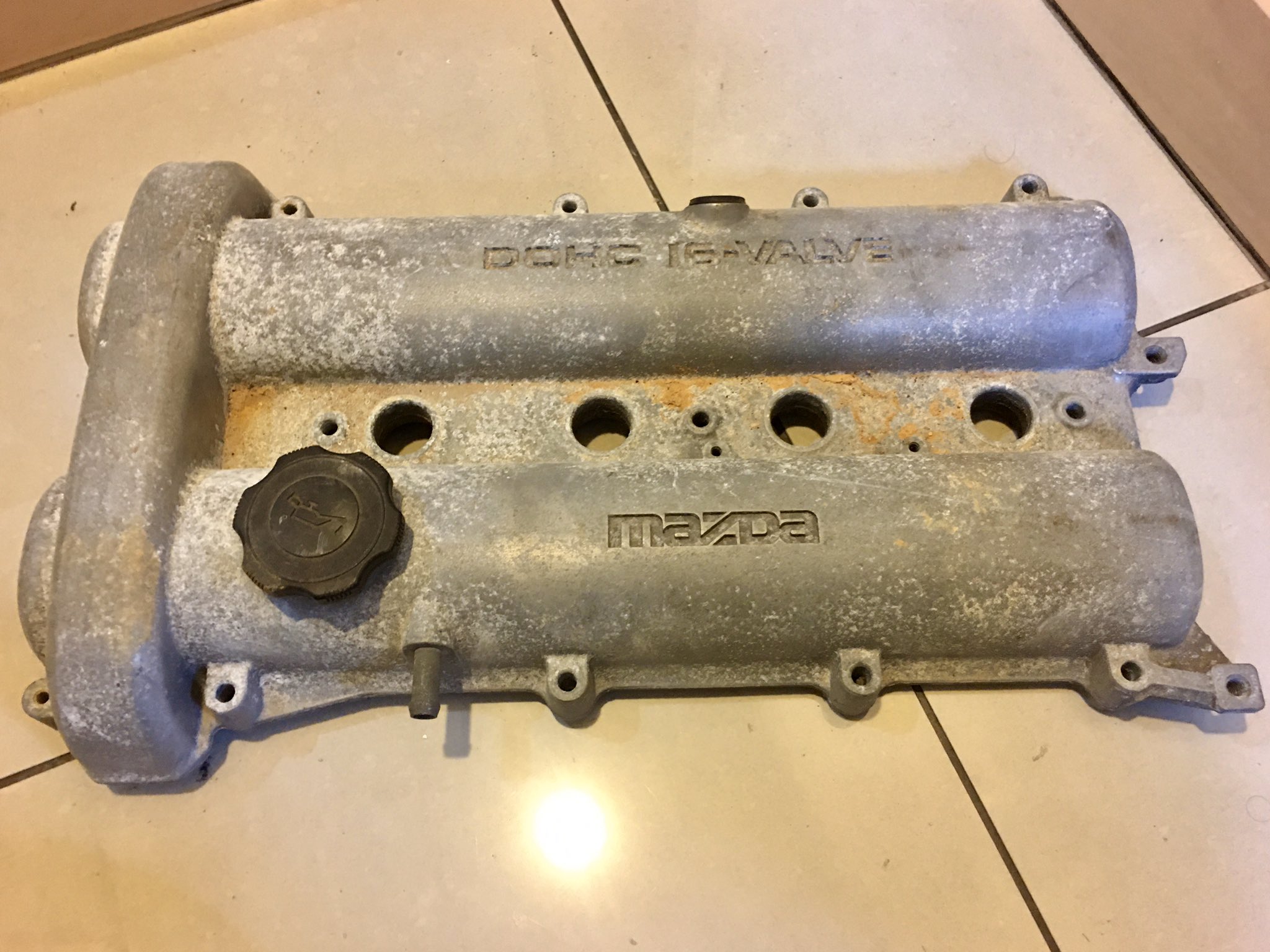 NA6 ロードスター ヘッドカバー 磨いてね 鏡面に ストックに