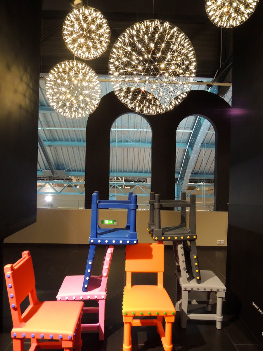 DESIGN PROMO = Instagram <a href="/BOOMSPDESIGN/">BOOMSPDESIGN</a> = GOTHIC CHAIR BY STUDIO JOB PARA MOOOI !!! 50 %OFF