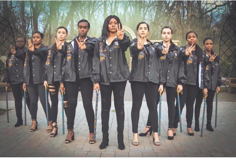 SGRhoCentral's tweet photo. Let's welcome Central Region's newest undergraduate charter, Upsilon Beta at @univofdayton! 

A special ceremony will be planned for the fall, hosted by the advising alumnae chapter, @SGRhoDayton.

Way to go, Sorors! #SGRhoCentral #CRUndergrads https://t.co/r3rVEdD85q