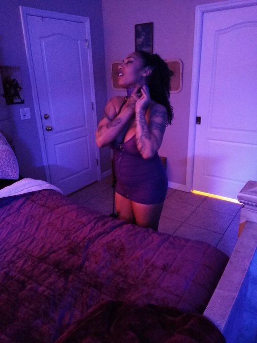 Just waiting on the cable guy! Can you guess what I&rsquo;m planning? https://t.co/nhFAxcSee7<a href="/tag/newprofilepic"class="tags"><span>#newprofilepic</span></a>