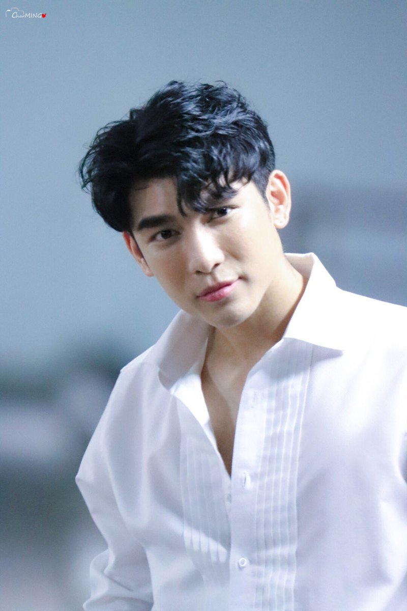  A thread of Mew is a tease  #MewSuppasit  #mewlions