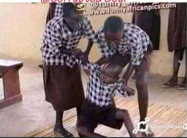 Apostle1904's tweet photo. First time #oscotech go enter OTM department in offa dey be like Na here I go die.....
#fedpoffavsoscotech https://t.co/yfNrJupMDD