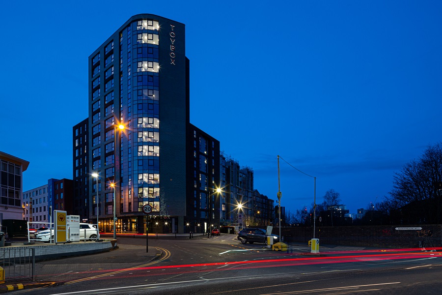 MySpecNews's tweet photo. New on Let's Talk Specification - A study in fenestration design with @Senior_Systems #letstalkspecification https://t.co/haQDF2ZftN https://t.co/bcH99QTv9F