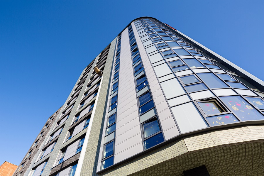 MySpecNews's tweet photo. New on Let's Talk Specification - A study in fenestration design with @Senior_Systems #letstalkspecification https://t.co/haQDF2ZftN https://t.co/bcH99QTv9F