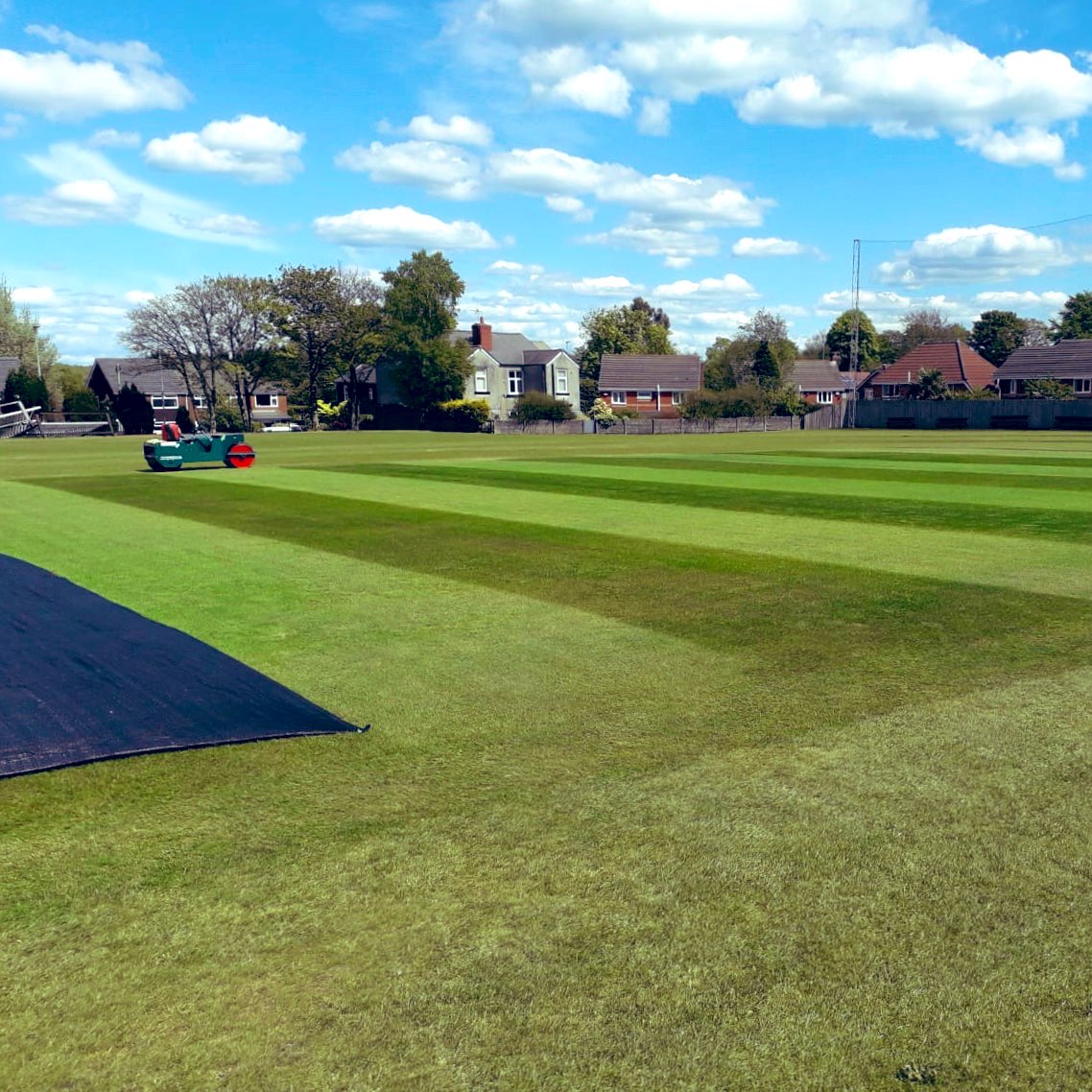 CliftonCC's tweet photo. Work on the square continues this week. Great results after recent feeding and watering and now reaping the rewards of our full dig out, laser grade and re-lay from 2018/19. #readywhenneeded https://t.co/HIAJcYGZbA