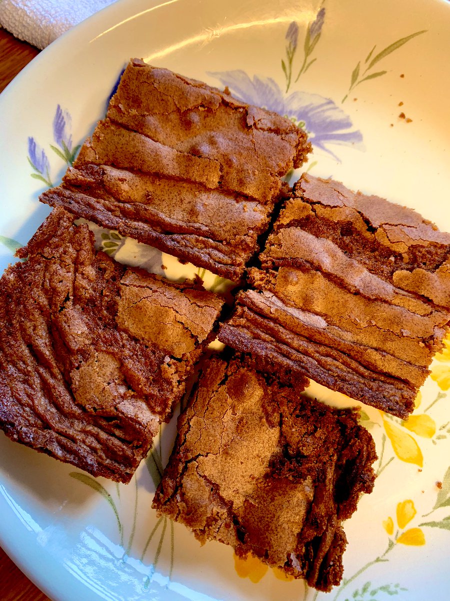 Woodlands_Edin's tweet image. Today in the #HubSchool we made the tastiest brownies ever! 😋👩🏻‍🍳#WeTriedOurBest