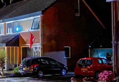 Vrouw en kind gewond na brandstichting in woning Dokkum ..