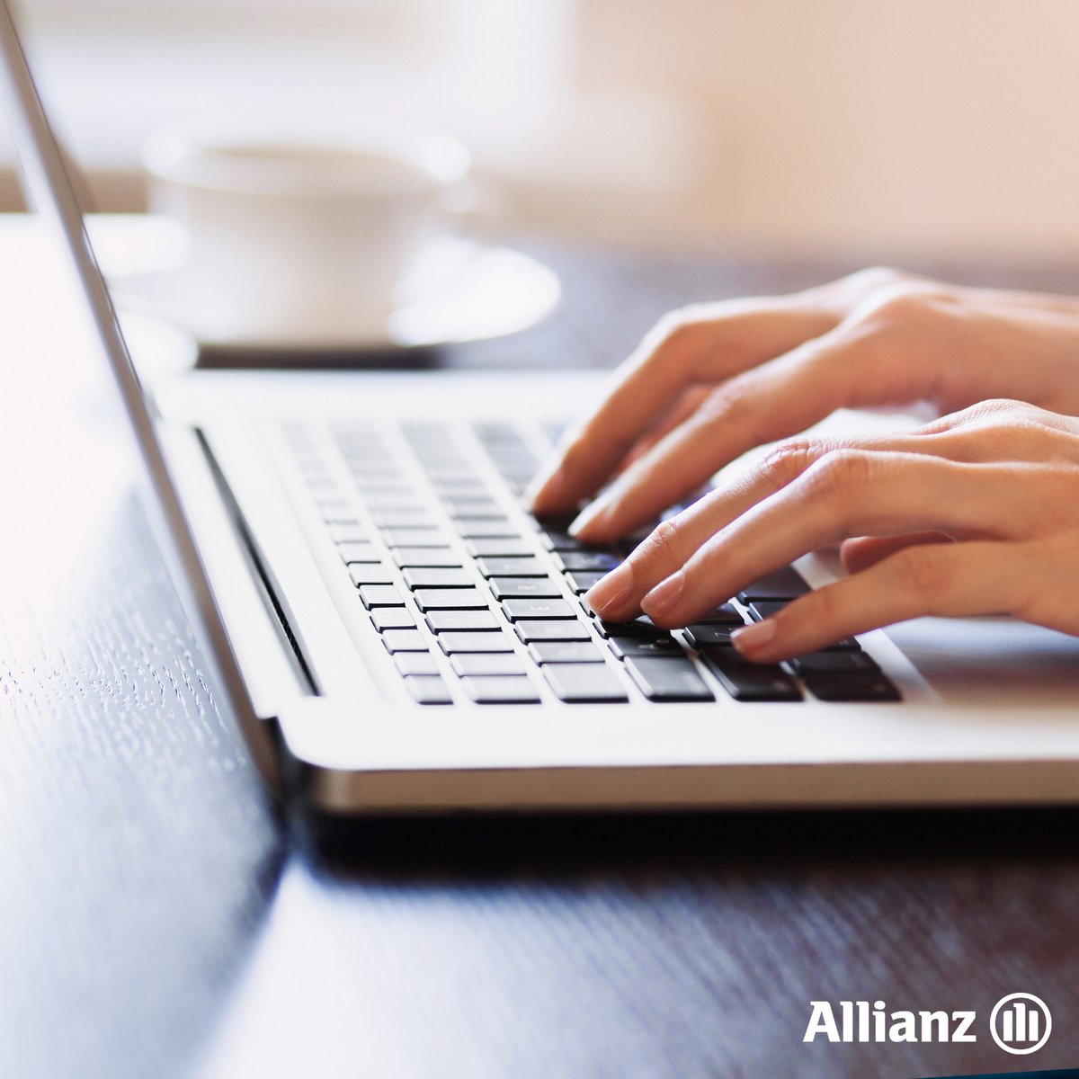 lorenzobota's tweet photo. El uso de la nube o de los comercios electrónicos está aumentando el riesgo de las empresas a sufrir un ciberataque. ¡Protégete con nuestro seguro Allianz Cyber Plus! https://t.co/3i7AF47WNh