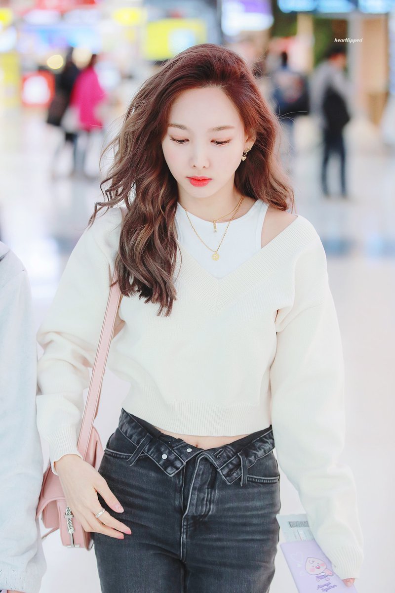 I will choose bias wrecking moment of Im Nayeon in this thread
