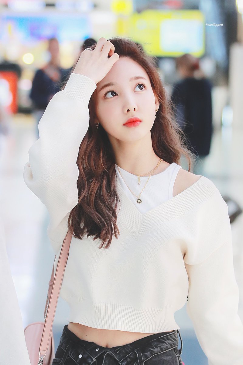 I will choose bias wrecking moment of Im Nayeon in this thread