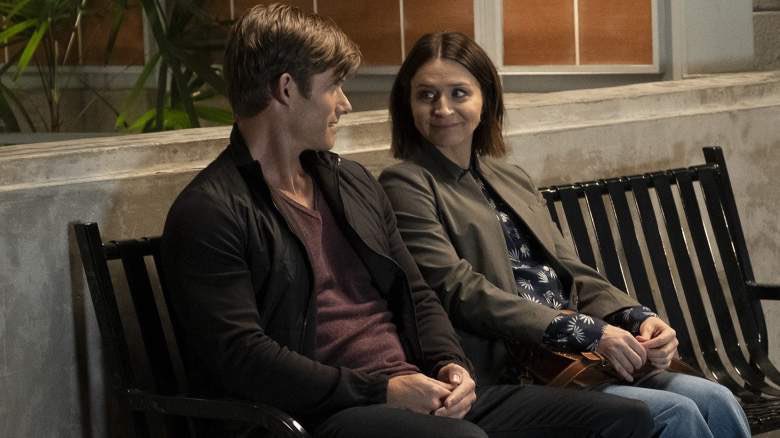Amelia with Owen or Link?