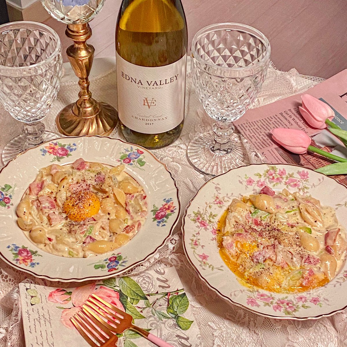 Chaeeeri's tweet photo. 야밤에 까르보나라
본격적으로 먹는 편🍝 https://t.co/umwNQgtAWG