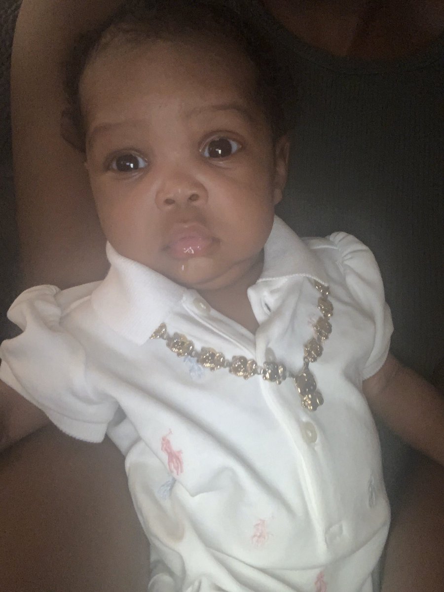 ViralGolden's tweet photo. Happy 2 Months to my beautiful Princess 💝 Daddy Loves You🙂 https://t.co/KxJmE2sQqy