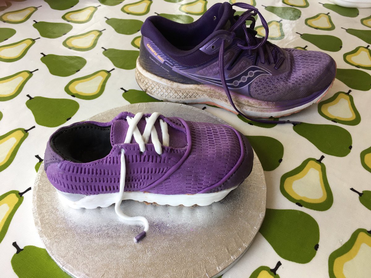 Look at this amazing birthday cake from the unsurpassable Tori_Reeve. I can’t run due to Corona-ravaged lungs but I can certainly eat cake.  What a result!