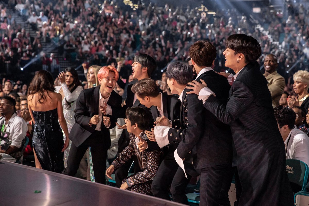 BTS photo sequence; a devastating thread