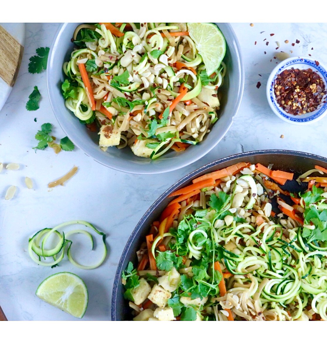Easy Vegan Recipes | Healthy Pad Thai (better than takeout!) m.youtube.com/watch?v=xX25Zm…