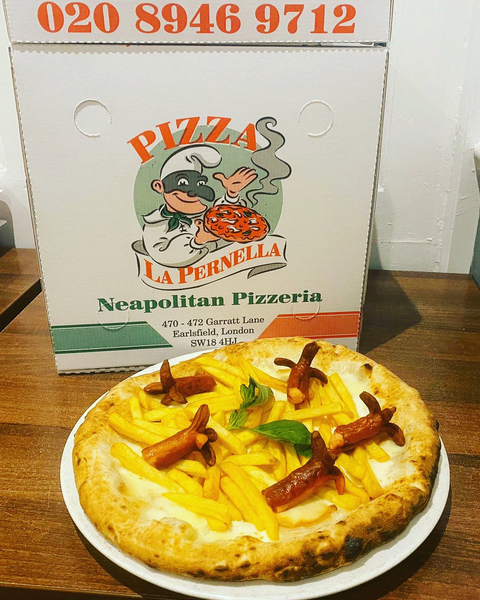LaPernella's tweet photo. We open today at 3pm, try our special for kids or Adults!!! Pizza Wurstel e Patatine - Mozzarella, Frankfurtue & Chips #pizzanapoletano #special #kidstreat #earlsfield #sw18mums #tasty #londonfood #supportyourlocal #lapernella https://t.co/mw4GxTUjwp