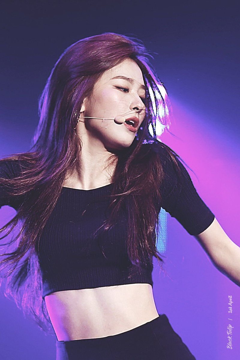 SEULGI- dancing kween- v o c a l s- visuals - stage presence