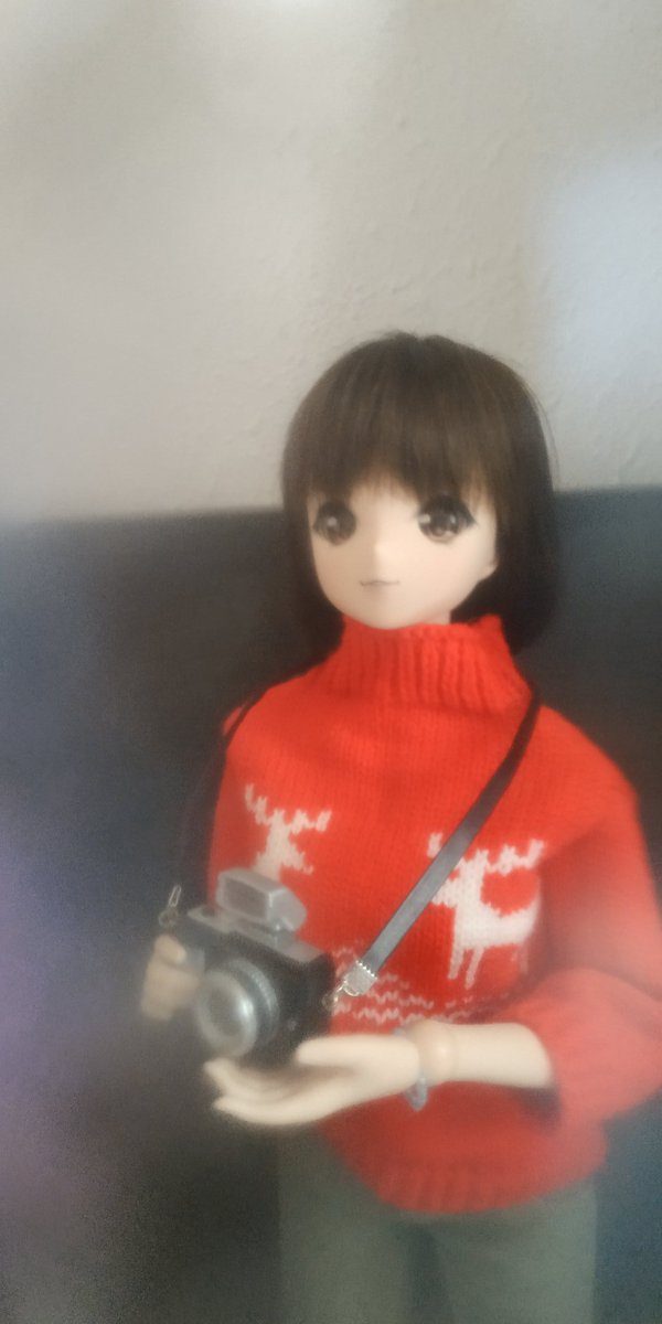 silvestrin's tweet photo. Haciendo un poco el tonto con trucos de cámara de fotos en objetivo de móvil. Un churro vamos xD #smartdoll #dannnychoo #phototips #felicity #intentodealgo https://t.co/RDwgc0zjPI