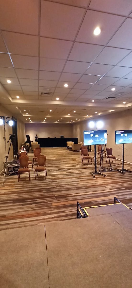 magixgroup's tweet photo. #SeminarioVirtual | Agradecemos a #CasaPiedra por ser parte de nuestro seminario virtual "Nuevas tecnologías para la industria de los eventos y turismos de reuniones". Y a todo el personal de #MagnetikaSPA y #MAGIXGROUP que se involucró en este maravilloso evento. https://t.co/ye8MLaqoA9
