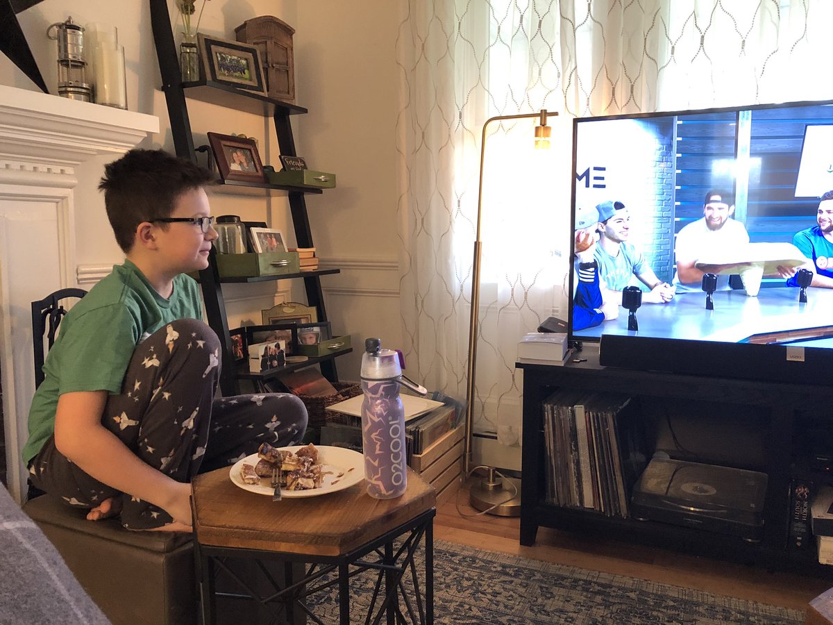 EbethLones's tweet photo. @DudePerfect our son wilson’s 11th bday is tomorrow. You’re the big brothers he wishes he had &amp; a video message would make his day!Thank you for the much needed excitement and laughter during these tough time times. He’s eating french toast &amp; watching the French toast Overtime😂 https://t.co/eQu4U8rH94
