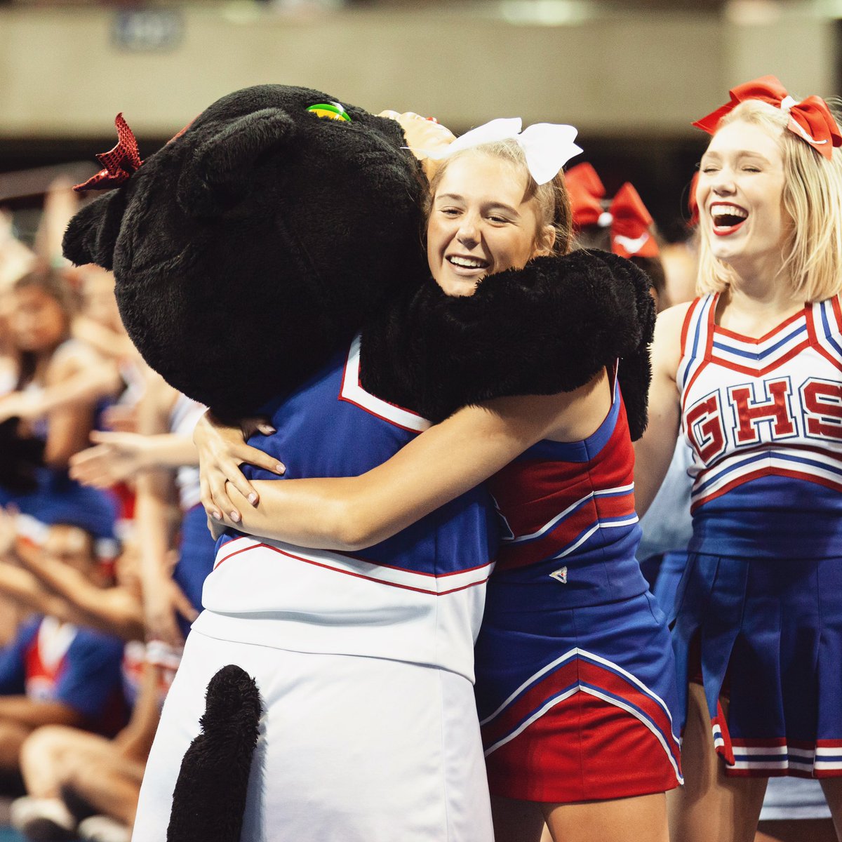 We ❤️ our 𝐌𝐀𝐒𝐂𝐎𝐓𝐒! These guys sure know a thing or two about spirit. Be sure to send your mascot some love today! 🐯