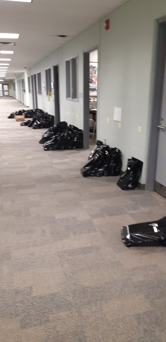 ITS_YRDSB's tweet photo. The last of the technology being loaned out to students was shipped out last week. #LearningandCaring https://t.co/2f7JmAGCzw
