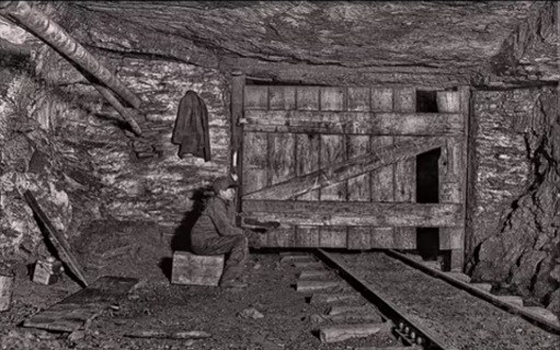 Ironstone Mining Songs …clevelands-industrial-heartland.co.uk/2020/04/27/iro…