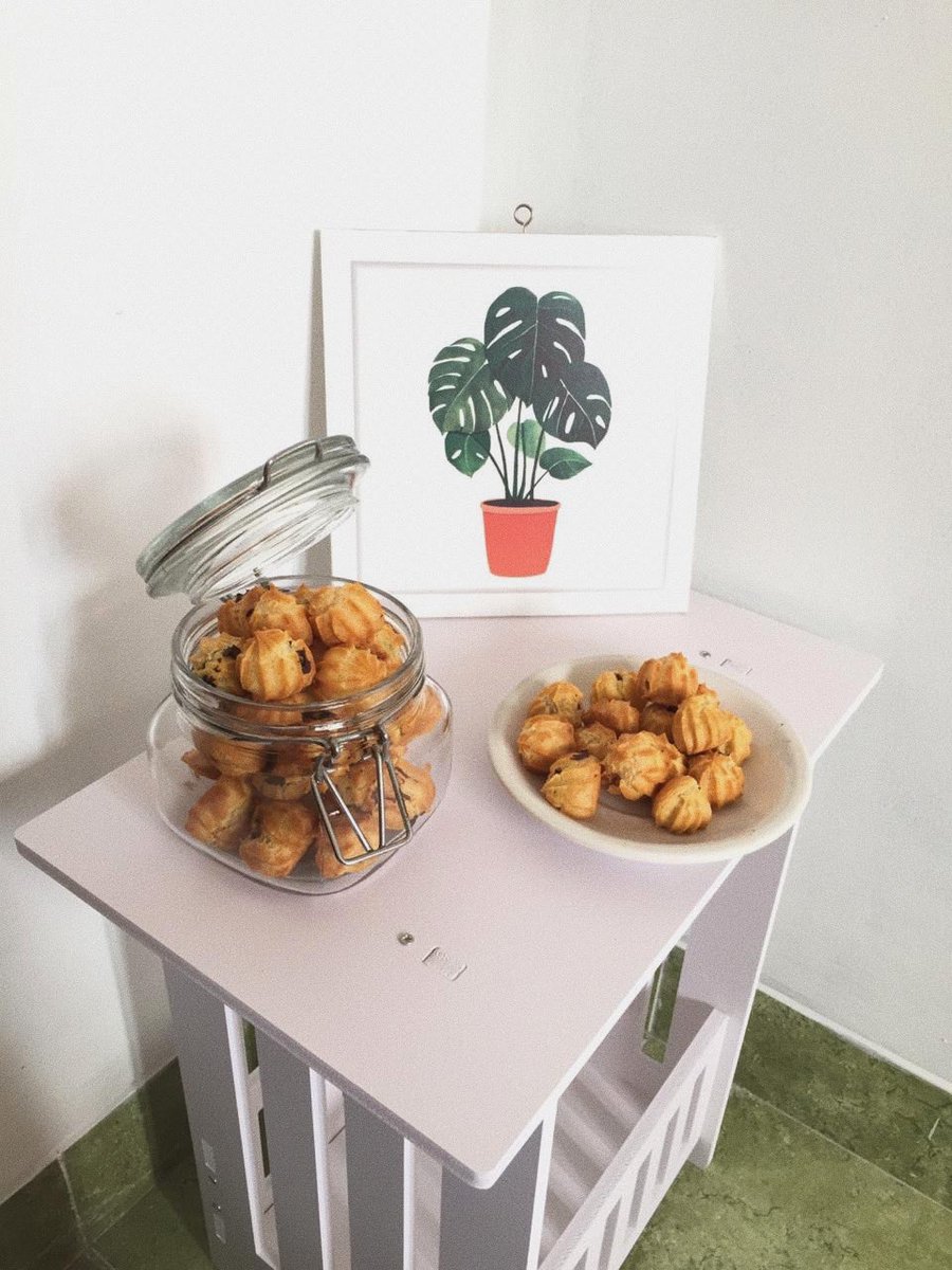 cheeseburstza's tweet photo. — resep sus kering isi coklat 💫🍫

bahannya murah, bikinnya juga mudah bangett karna gapake mixer 😋🍪

A threaddd https://t.co/DiaH4S9kRj