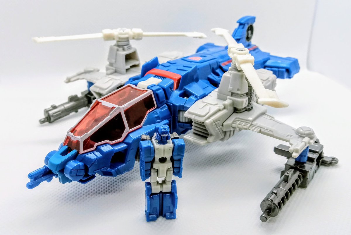 CymruNerdCave's tweet photo. Collection pic! And today, it's the Frasier of the Transformers universe, Titans Return Highbrow and Xort! #Transformers #TitansReturn #Highbrow #Xort https://t.co/Wh0yqZ8eXx