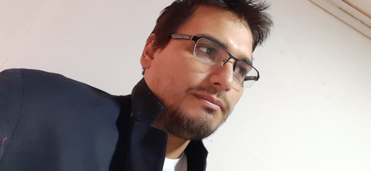 adamtoro's tweet photo. A trabajar.... https://t.co/4FAWDXX7ov