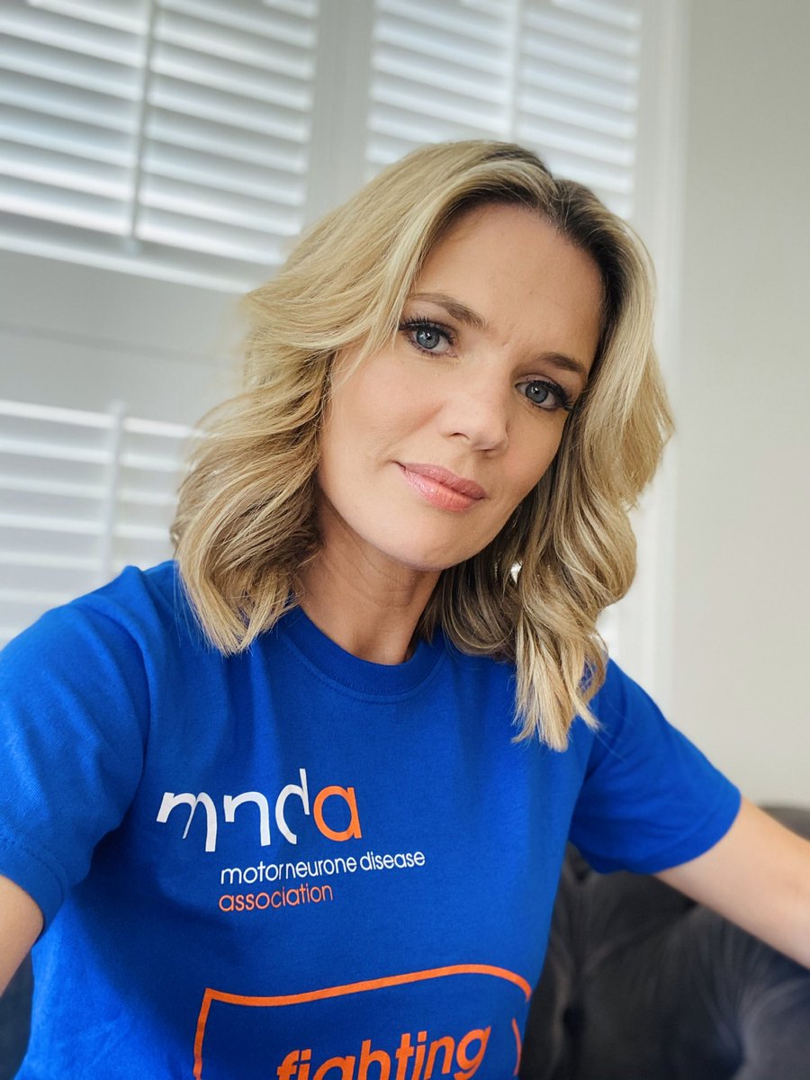 Got my <a href="/mndassoc/">MND Association</a> t-shirt on to show support, as those with MND *still* haven’t been put on Govt ‘extremely vulnerable’ coronavirus list. I can’t understand why, it’s a terminal illness &amp; primarily a respiratory one. Advice if you have MND: mndassociation.org/about-mnd/coro… <a href="/MattHancock/">Matt Hancock</a> 🙏