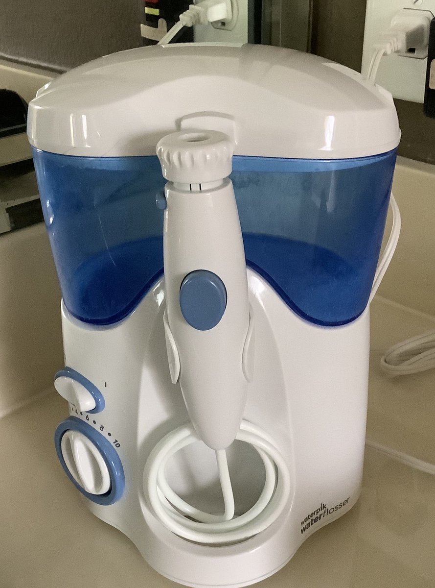DarcyMingoia's tweet photo. #IndoorAppreciationMonth #April27 #GettingReadyForBed #CleanTeeth #LSSC @StephenAtHome @colbertlateshow https://t.co/XjevxU7bh8