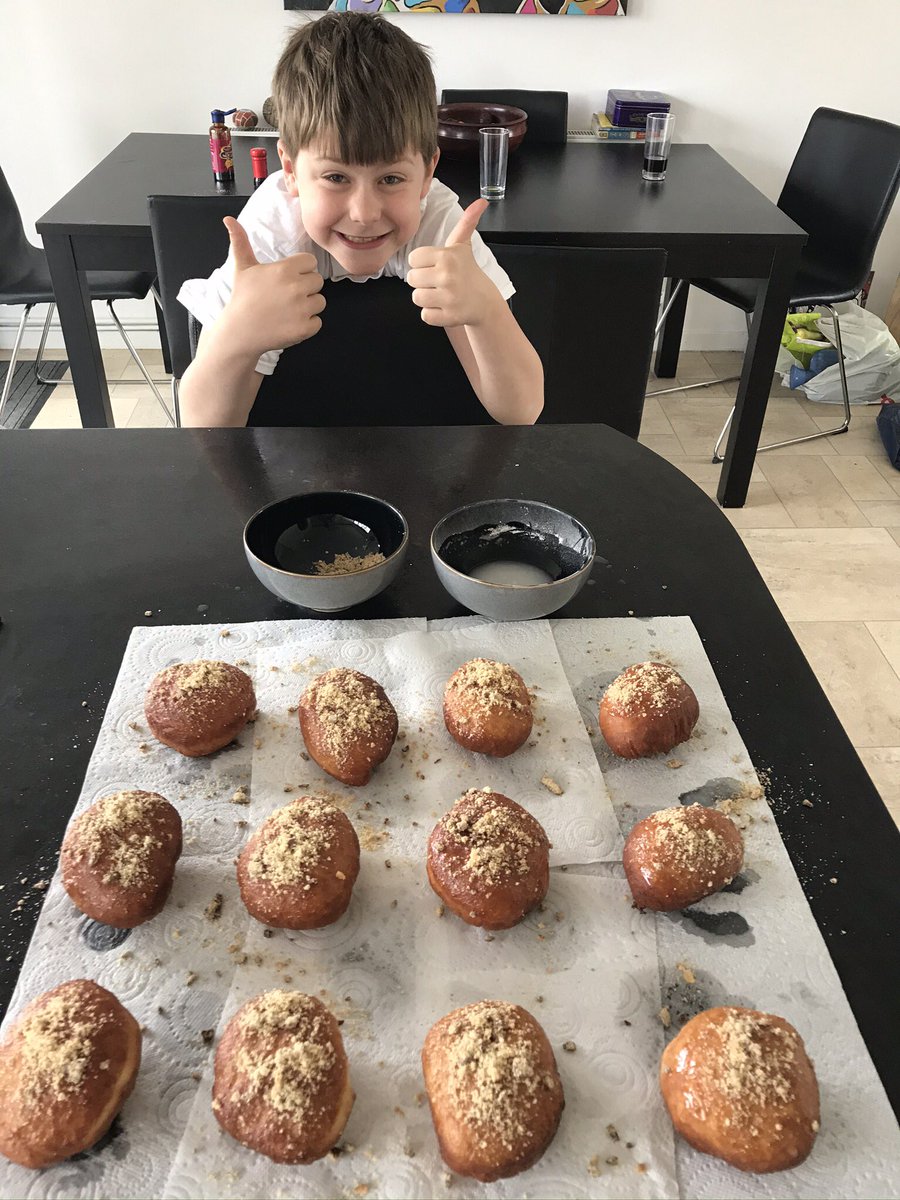 pitcairnhill's tweet photo. Today we learnt how to make s’mores doughnuts. So the photo may look like jacket potatoes 🤪 but I can confirm they are delicious #doughnuts #bakingawaylockdown #bakingisscience #baking @Waterfield_TCT https://t.co/gRCYsGhK1T