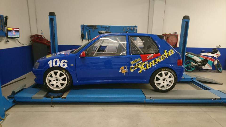 Joanet106rallye's tweet photo. Que pase ya esta "mielda" ya!!!estoy sufriendo de abstinencia y no la puedo ya calmar con las dosis en gt sport!!!! Jajajaja necesito otra dosis soy adicto a ti 🎶 #peugeot106kitcar #iloverallye https://t.co/eiMer8tKCL